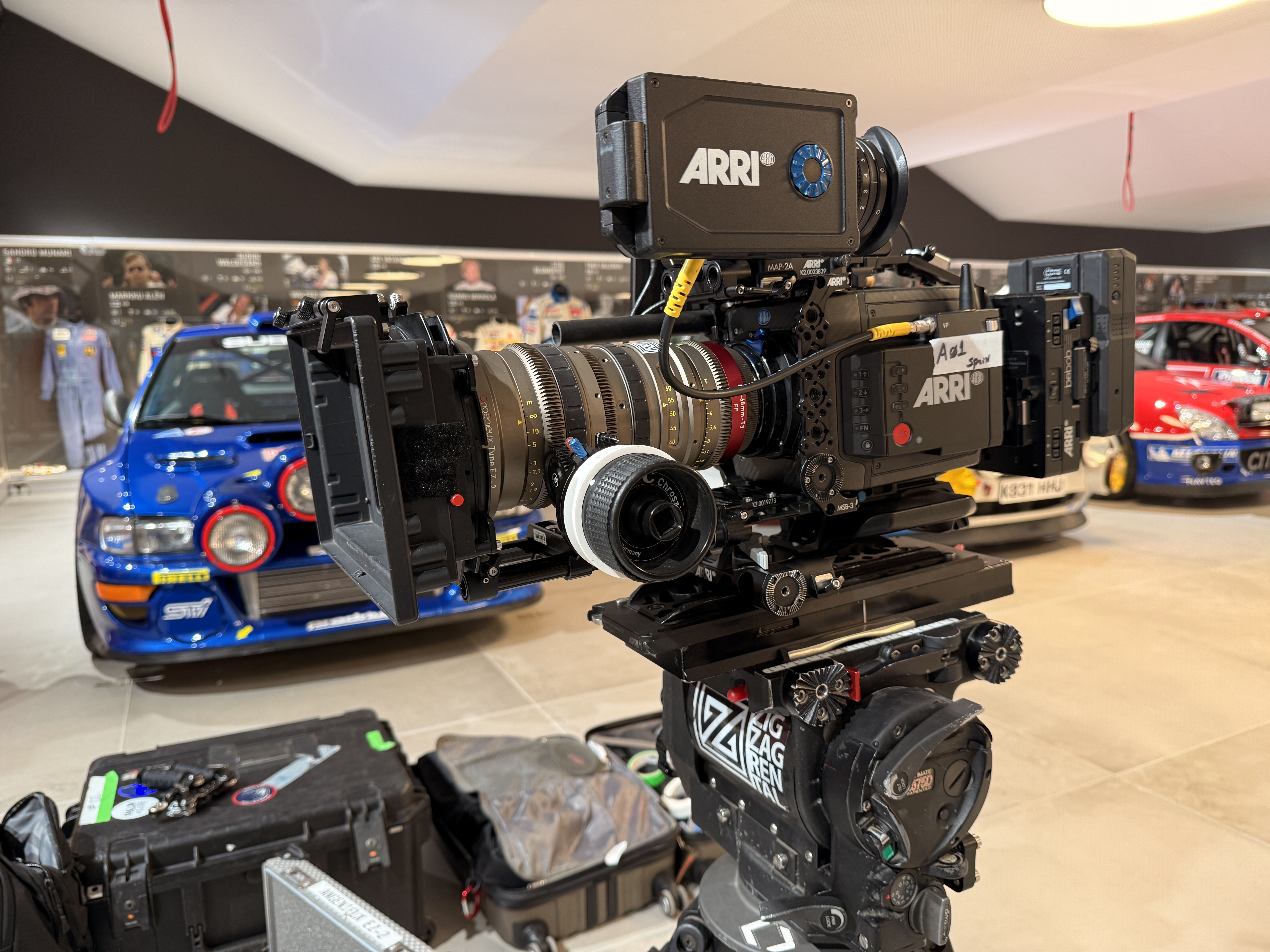 813 LF — Arri Alexa Mini LF on set
